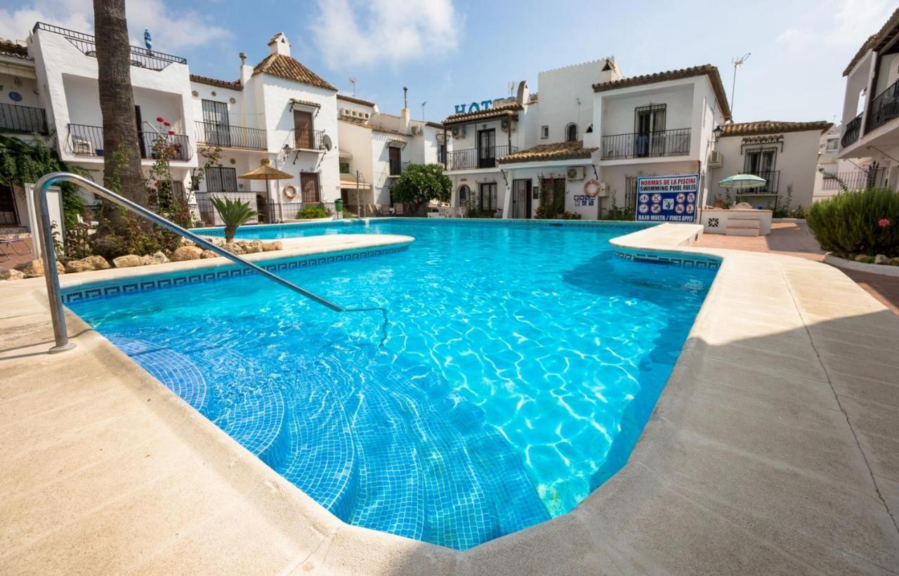 Nueva Nerja 71 Menyber别墅 外观 照片